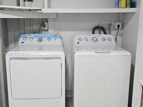 817 NE 214th Ln 4, Miami FL 33179