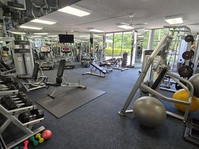 3400 NE 192nd St 1205, Aventura FL 33180