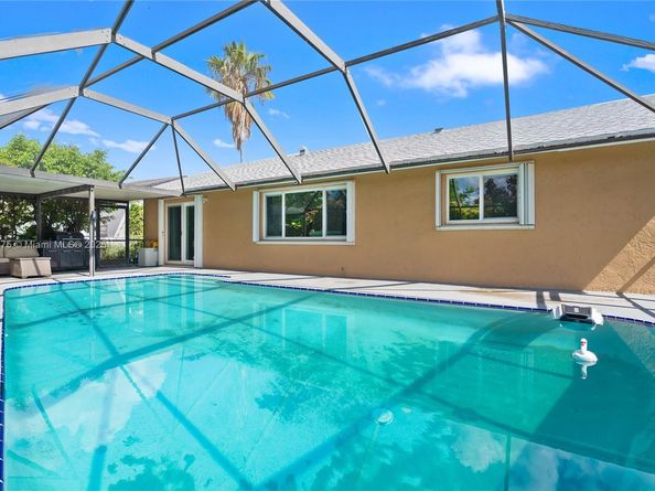 9338 NW 47th STREET, Sunrise FL 33351