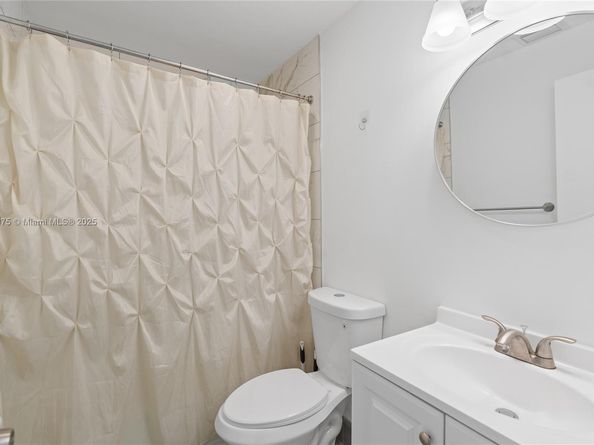 9338 NW 47th STREET, Sunrise FL 33351