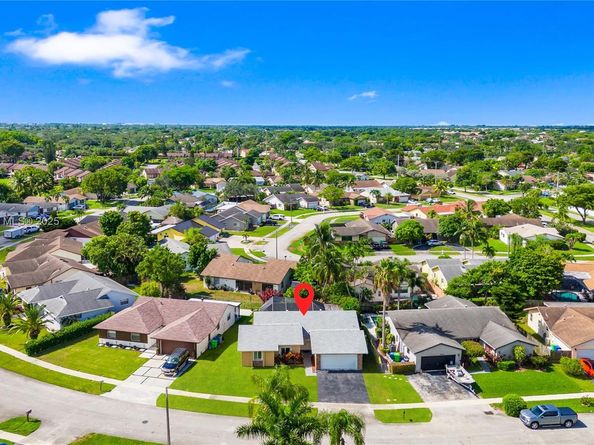 9338 NW 47th STREET, Sunrise FL 33351