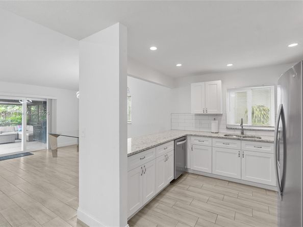 9338 NW 47th STREET, Sunrise FL 33351