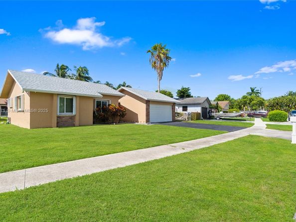 9338 NW 47th STREET, Sunrise FL 33351