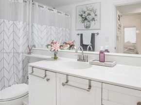 10720 NW 66th St 202, Doral FL 33178