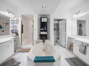 10720 NW 66th St 202, Doral FL 33178