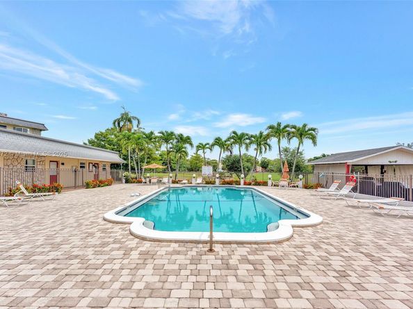 4341 NW 16th St 203, Lauderhill FL 33313