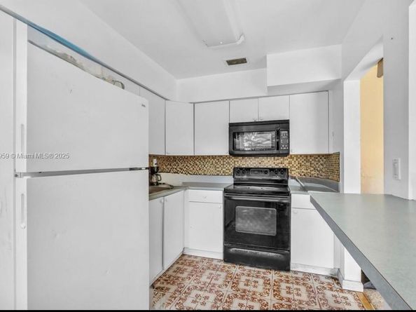 17210 NW 47th Ave, Miami Gardens FL 33055