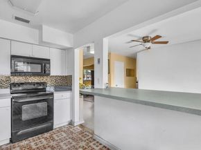 17210 NW 47th Ave, Miami Gardens FL 33055