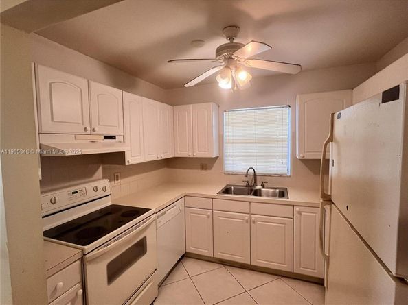 5091 Lakefront Blvd D, Delray Beach FL 33484