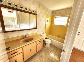 5091 Lakefront Blvd D, Delray Beach FL 33484