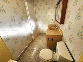 5091 Lakefront Blvd D, Delray Beach FL 33484