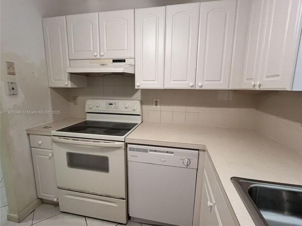 5091 Lakefront Blvd D, Delray Beach FL 33484