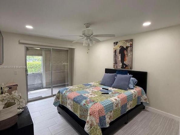 150 SW 134th Way 101R, Pembroke Pines FL 33027