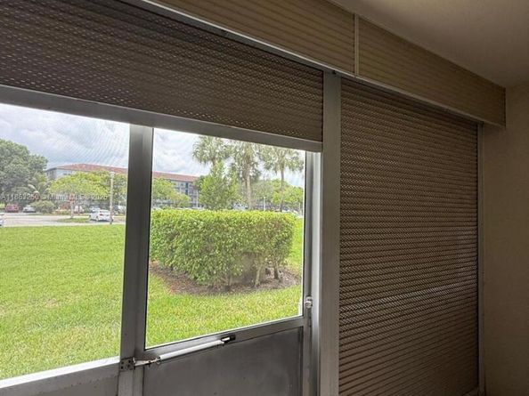 150 SW 134th Way 101R, Pembroke Pines FL 33027