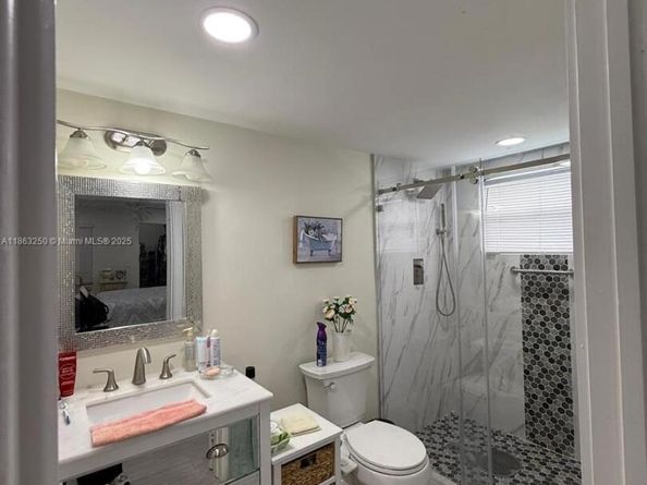 150 SW 134th Way 101R, Pembroke Pines FL 33027