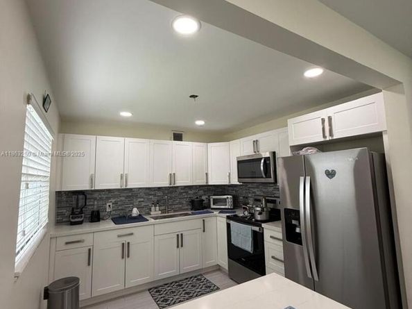 150 SW 134th Way 101R, Pembroke Pines FL 33027