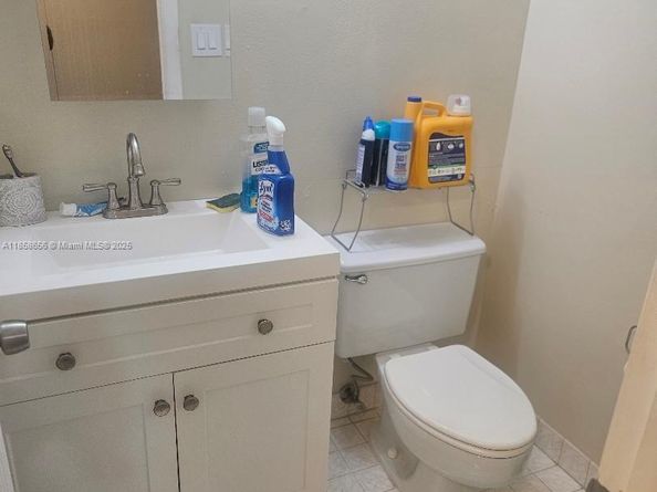 404 NW 68th Ave 405, Plantation FL 33317