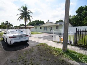 4526 NW 200th St, Miami Gardens FL 33055