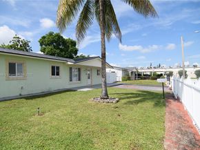 4526 NW 200th St, Miami Gardens FL 33055