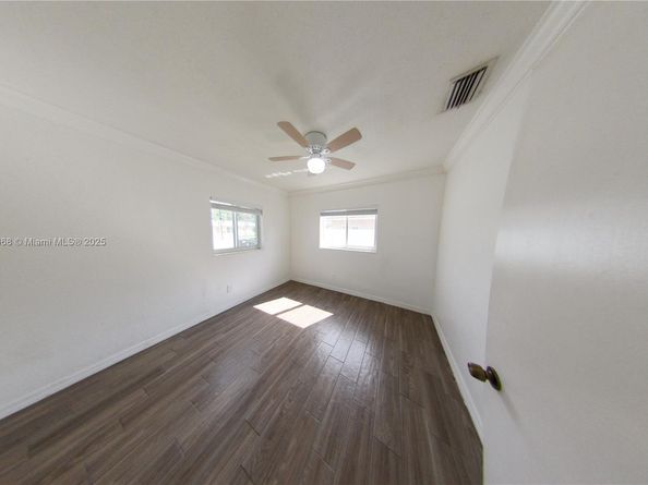 4526 NW 200th St, Miami Gardens FL 33055