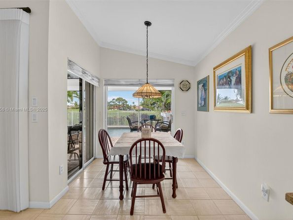 10344 Sunset Bend Dr, Boca Raton FL 33428