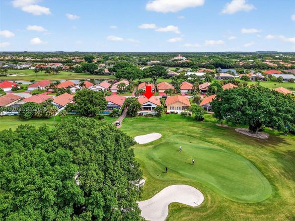 10344 Sunset Bend Dr, Boca Raton FL 33428