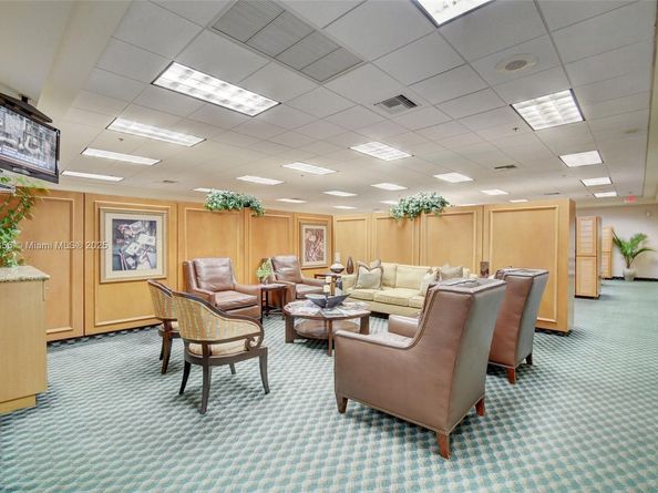 10344 Sunset Bend Dr, Boca Raton FL 33428