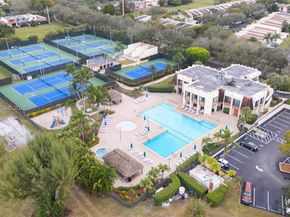 7707 SW 105th Pl, Miami FL 33173