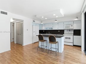 7707 SW 105th Pl, Miami FL 33173