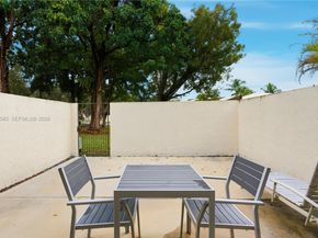 7707 SW 105th Pl, Miami FL 33173