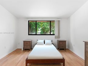 7707 SW 105th Pl, Miami FL 33173