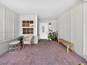 14607 SW 142nd Pl, Miami FL 33186