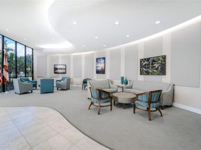 1441 W Campanelli Dr, Plantation FL 33322