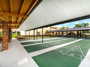 1441 W Campanelli Dr, Plantation FL 33322