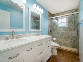 1441 W Campanelli Dr, Plantation FL 33322
