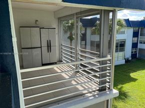 3200 Holiday Springs Blvd 3306, Margate FL 33063