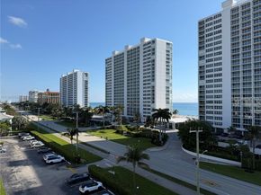 2851 S Ocean Boulevard 6 V, Boca Raton FL 33432