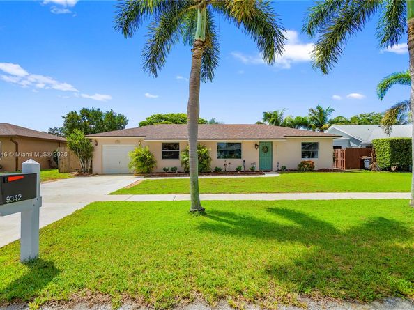 9342 Gettysburg Rd, Boca Raton FL 33434