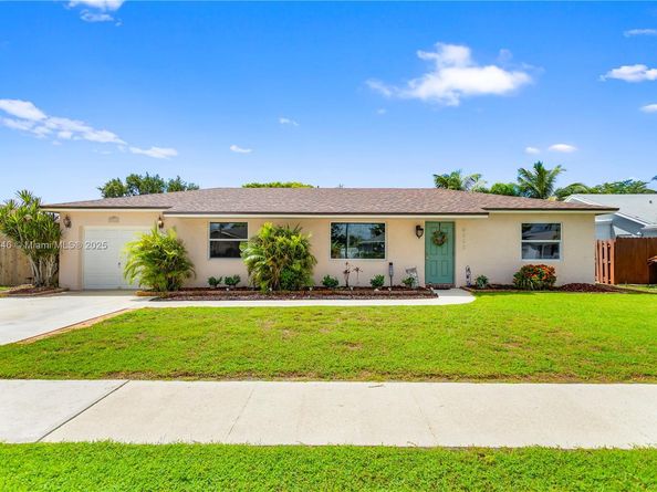 9342 Gettysburg Rd, Boca Raton FL 33434
