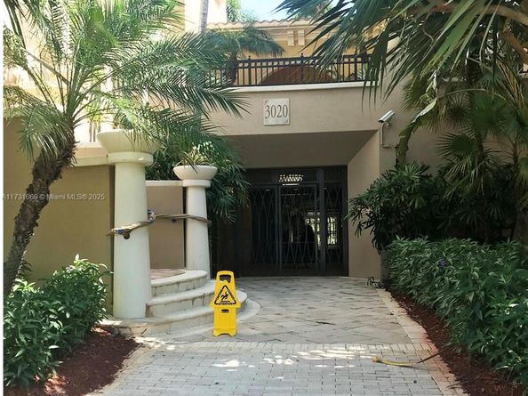 Undisclosed Address #A11731069, Sunrise FL 33323