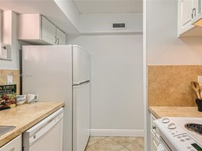 29 Santillane Ave 2, Coral Gables FL 33134