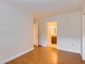 29 Santillane Ave 2, Coral Gables FL 33134