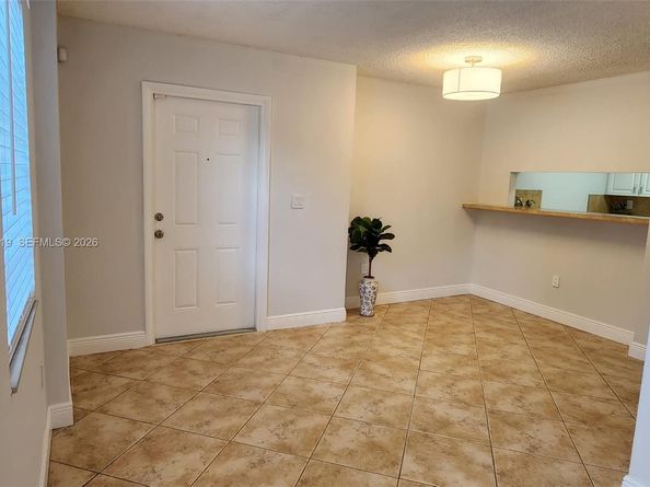 29 Santillane Ave 2, Coral Gables FL 33134
