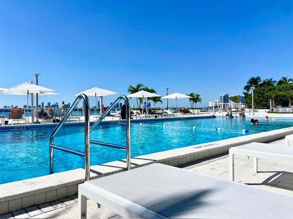 1000 West Ave 1517, Miami Beach FL 33139