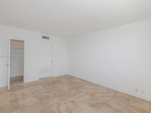 1000 West Ave 1517, Miami Beach FL 33139