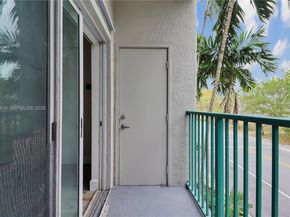 6001 SW 70th St 249, South Miami FL 33143