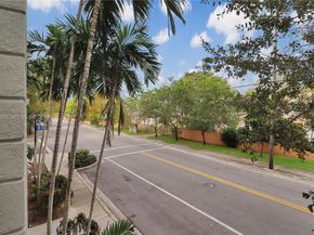 6001 SW 70th St 249, South Miami FL 33143