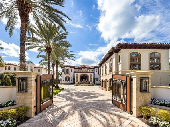 210 Palm Avenue, Miami Beach FL 33139