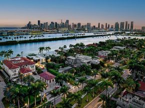 210 Palm Avenue, Miami Beach FL 33139