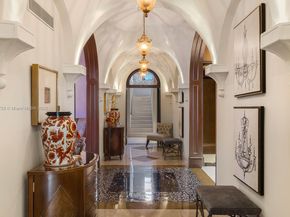 210 Palm Avenue, Miami Beach FL 33139